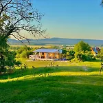 Bohemian Eco At Balaton 아파트 Kisapati