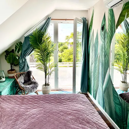 Bohemian Eco At Balaton Kisapati